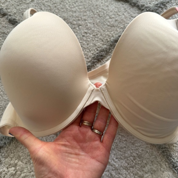 Cacique bra nude Smooth Boost Plunge Bra 44DD new - Picture 4 of 9